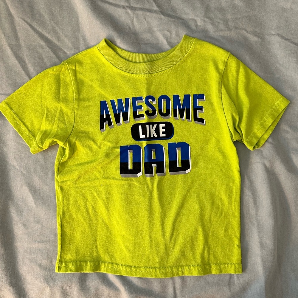🔴 3/$10 Toddler Electric Lime Green “Awesome Like Dad” Tee